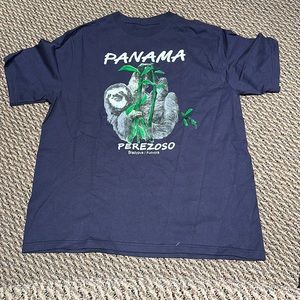 NWOT Panama sloth t shirt